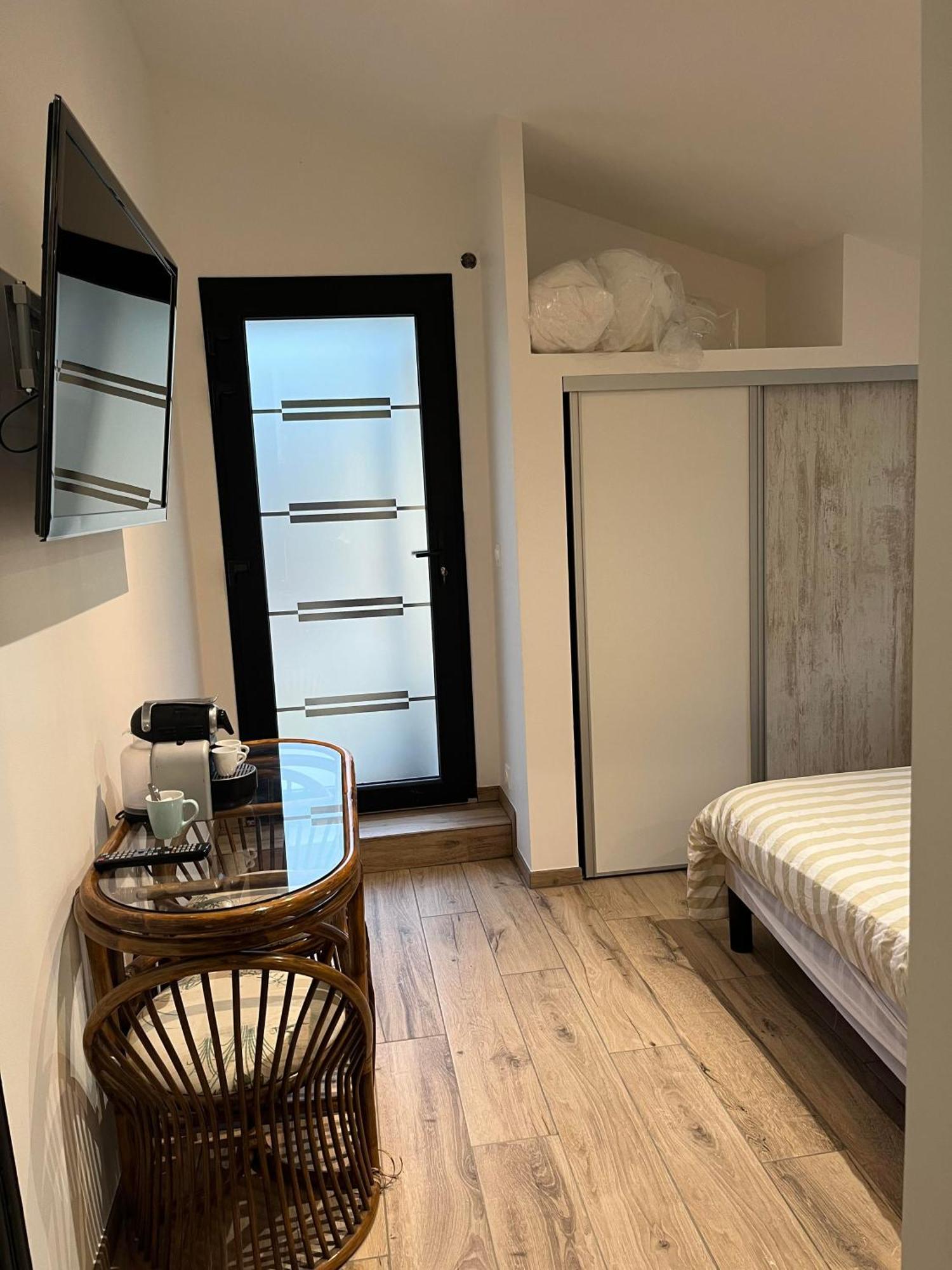 Chambre Independante Avec Jardin - 100M De La Mer Langrune-sur-Mer المظهر الخارجي الصورة